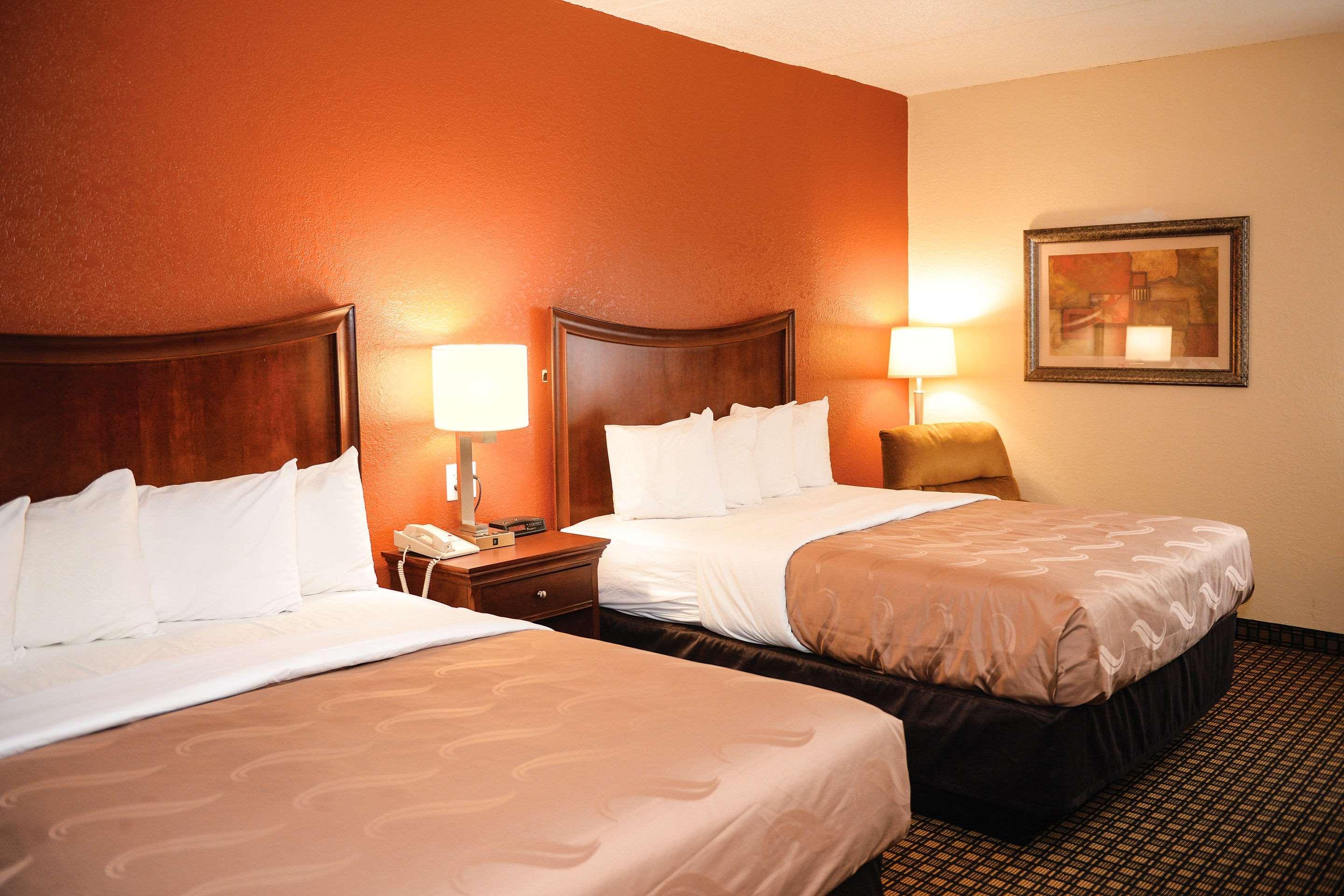 Quality Inn & Suites Ames Conference Center Near Isu Campus Luaran gambar