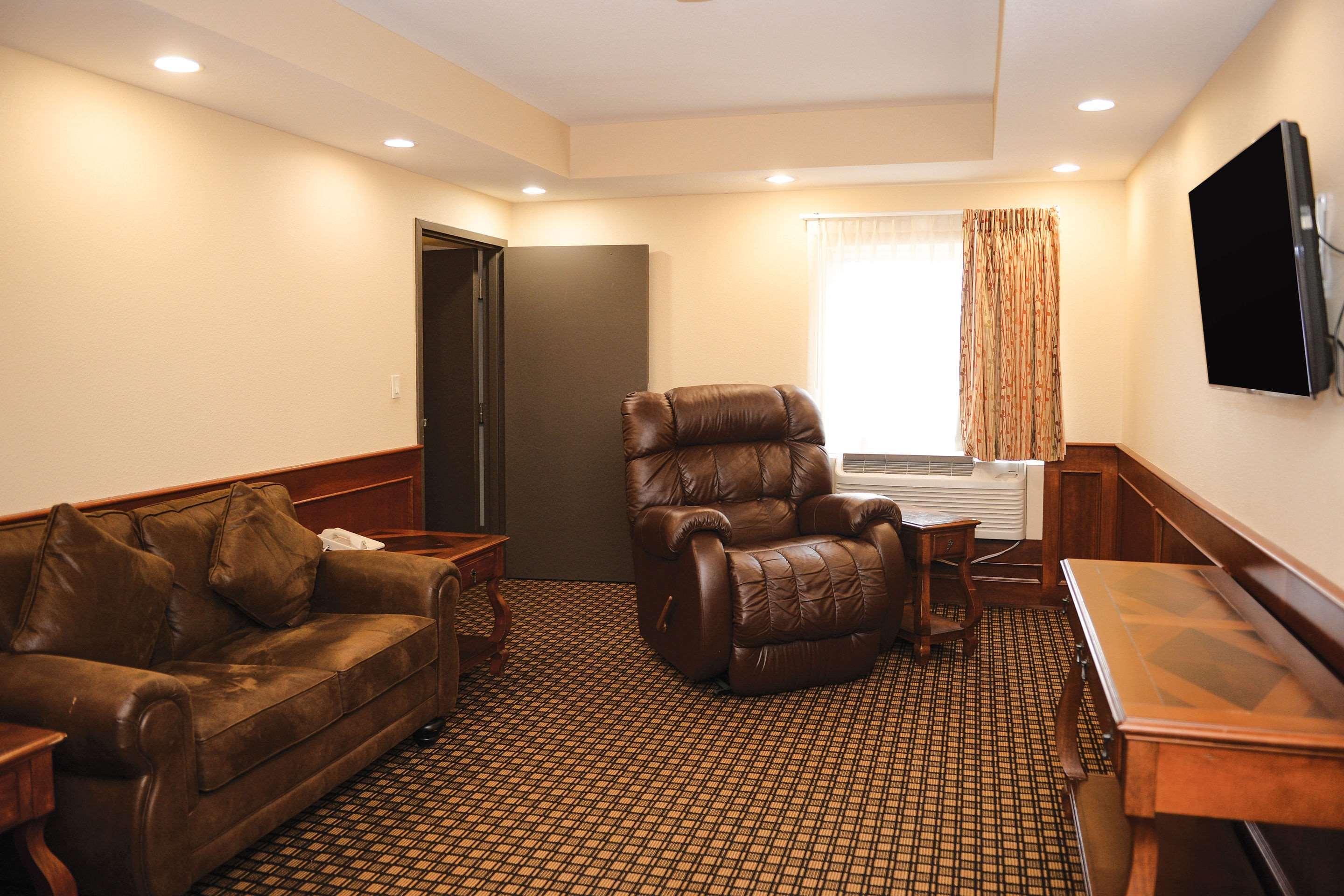 Quality Inn & Suites Ames Conference Center Near Isu Campus Luaran gambar