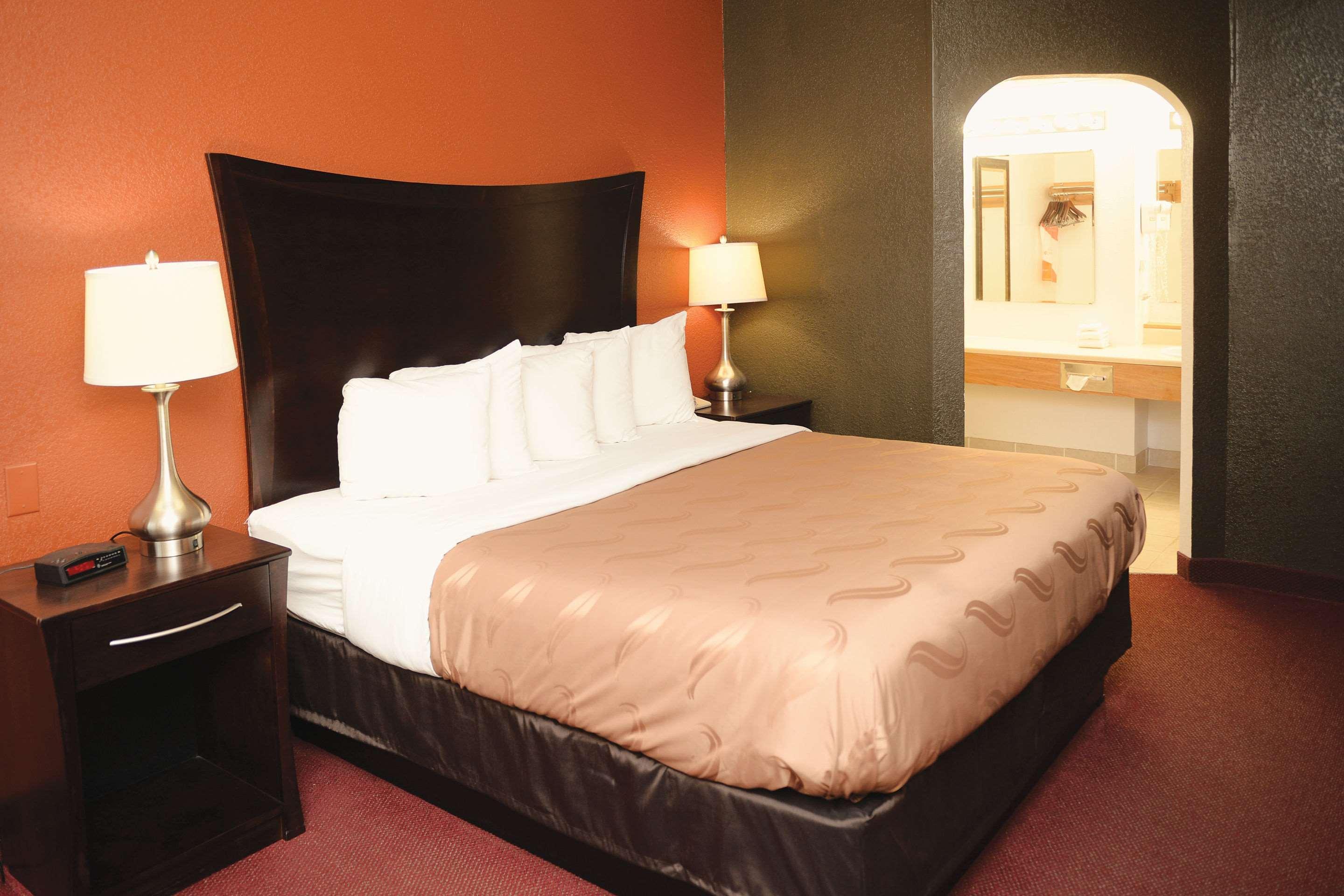 Quality Inn & Suites Ames Conference Center Near Isu Campus Luaran gambar
