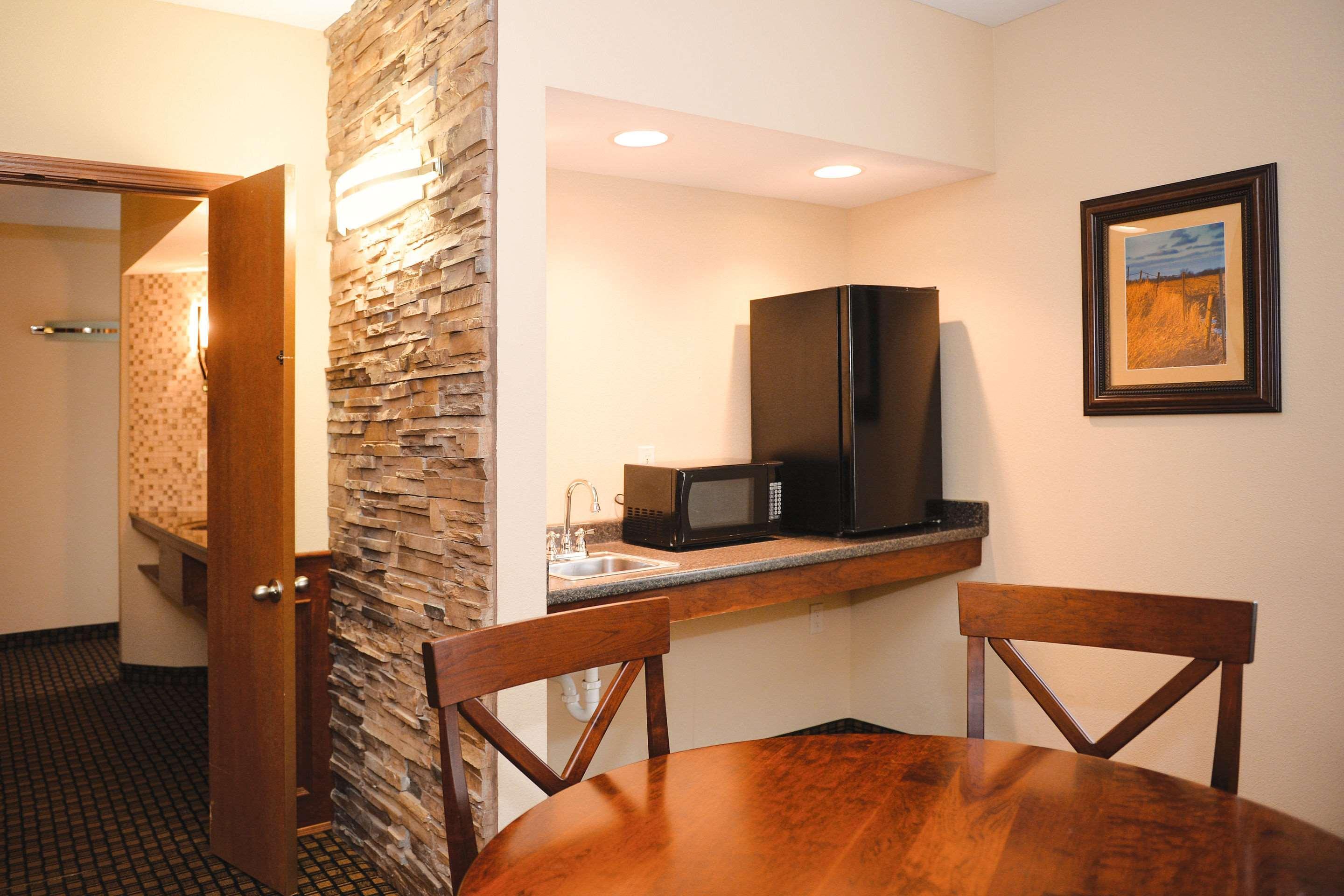 Quality Inn & Suites Ames Conference Center Near Isu Campus Luaran gambar