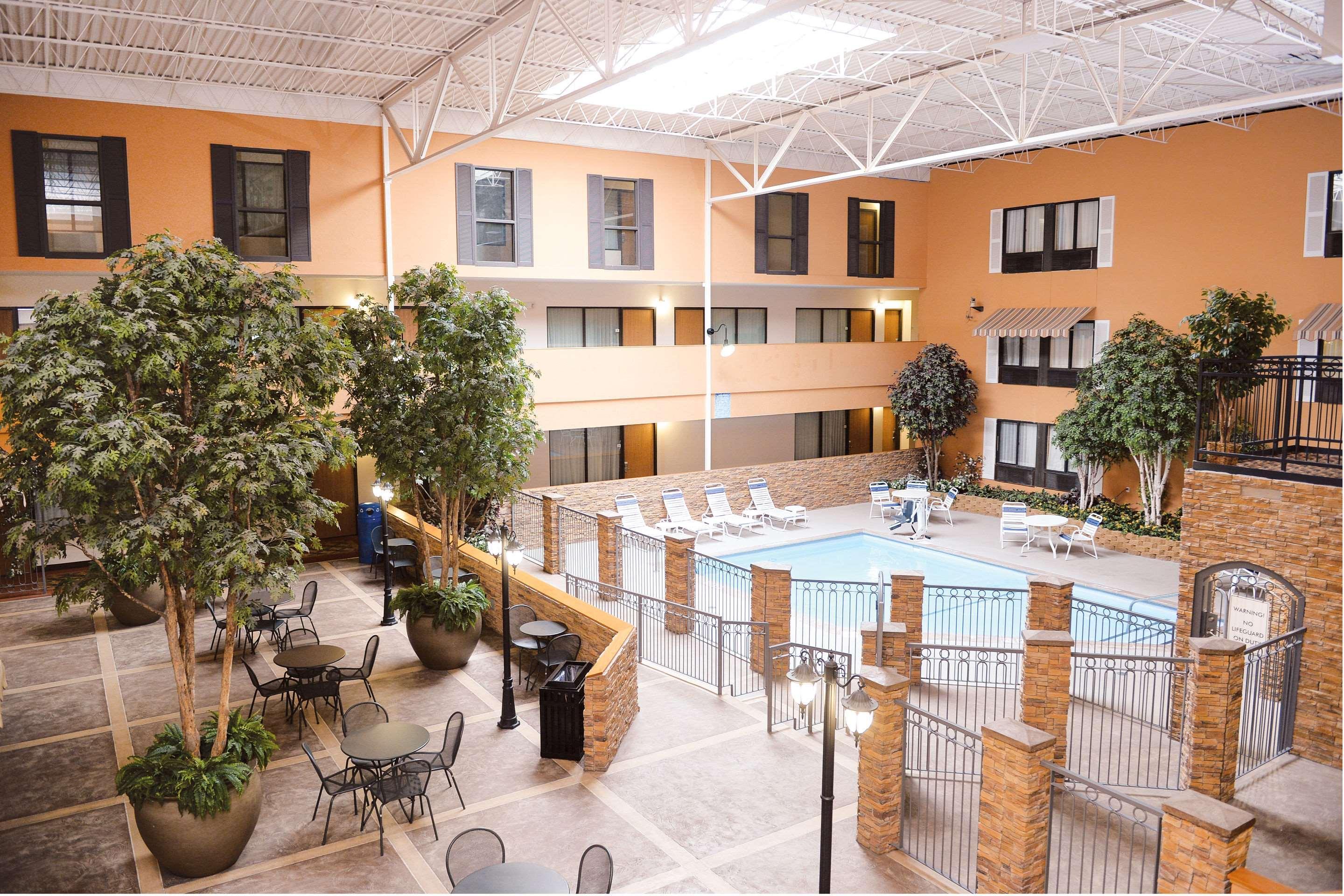 Quality Inn & Suites Ames Conference Center Near Isu Campus Luaran gambar